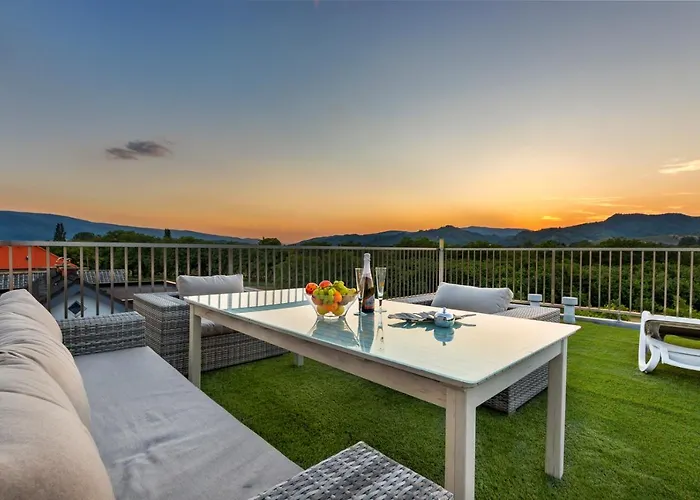 Appartement Contemporary With Rooftop Terrace In